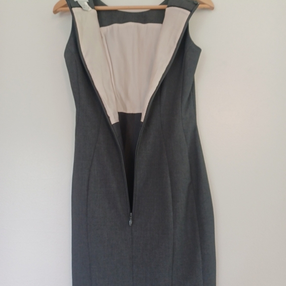 H&M Sheath Dress Womens Size 4 Grey Pencil Sleevless Knee Length Corpcore - Picture 4 of 10